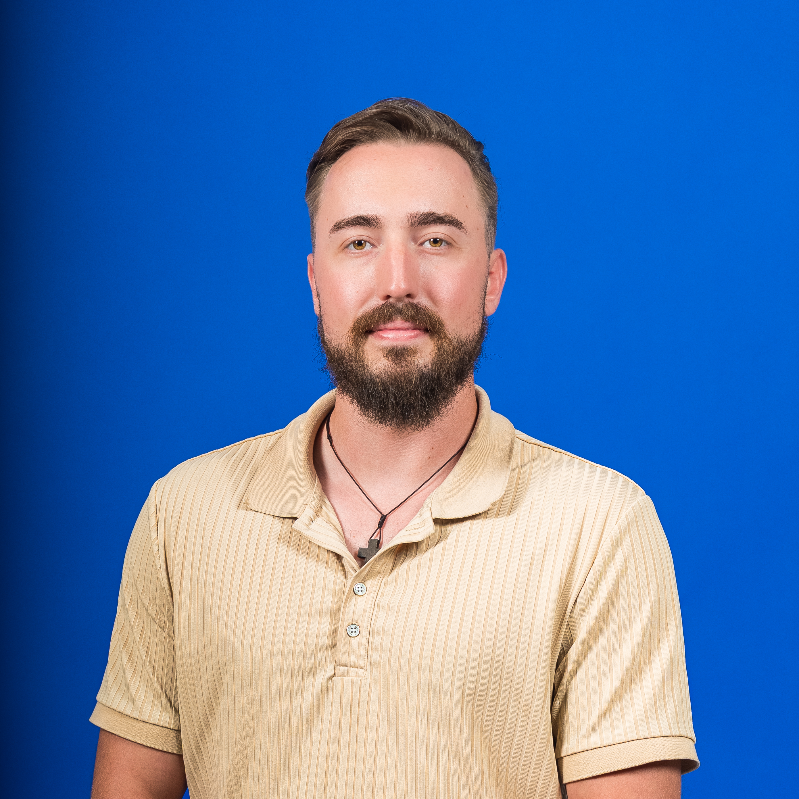 Headshot of Magnum Cates