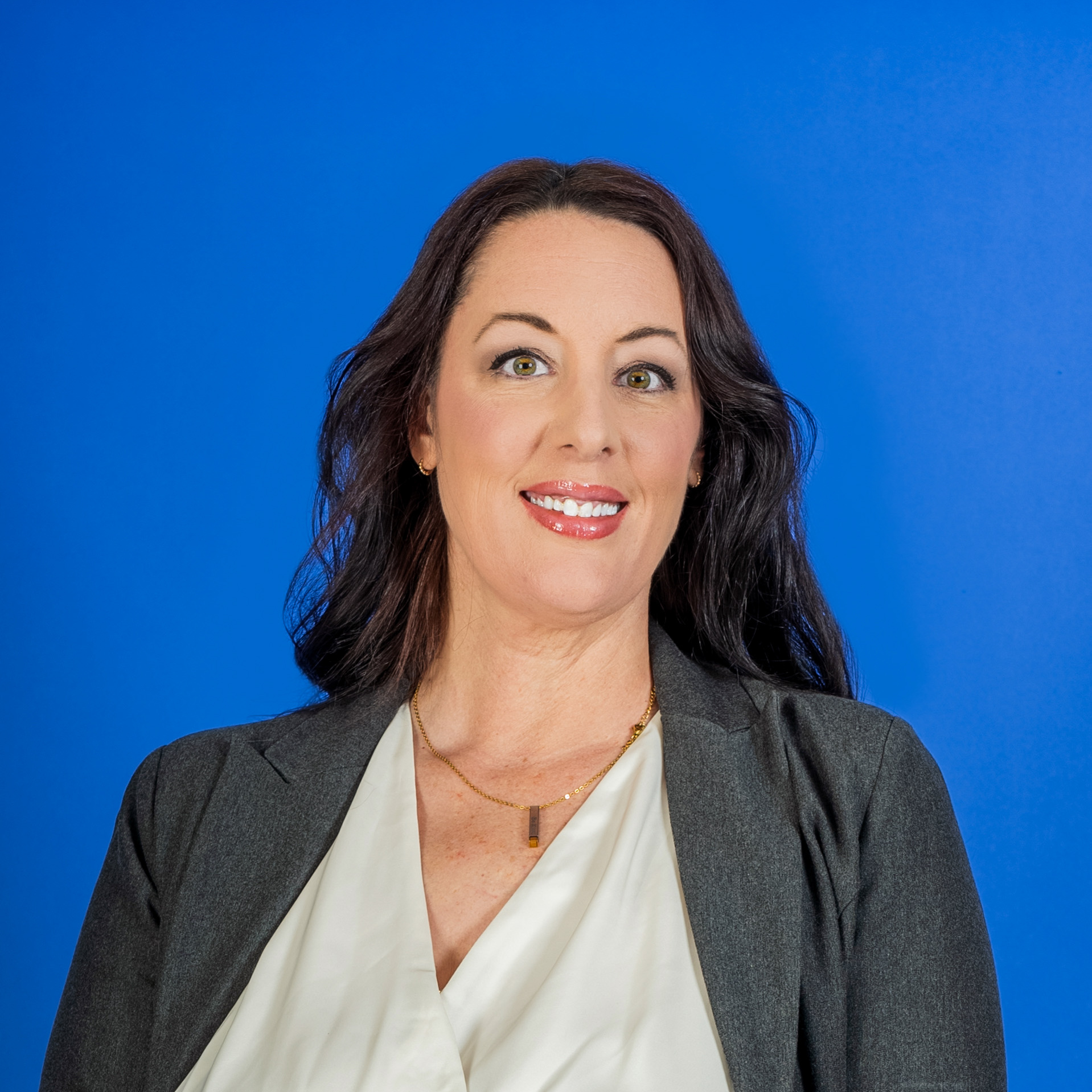 Headshot of Amanda White 