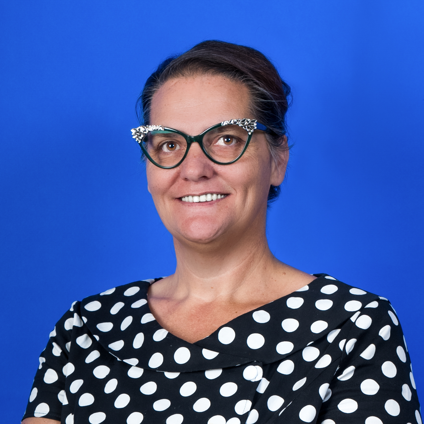 Headshot of Angela Lowery