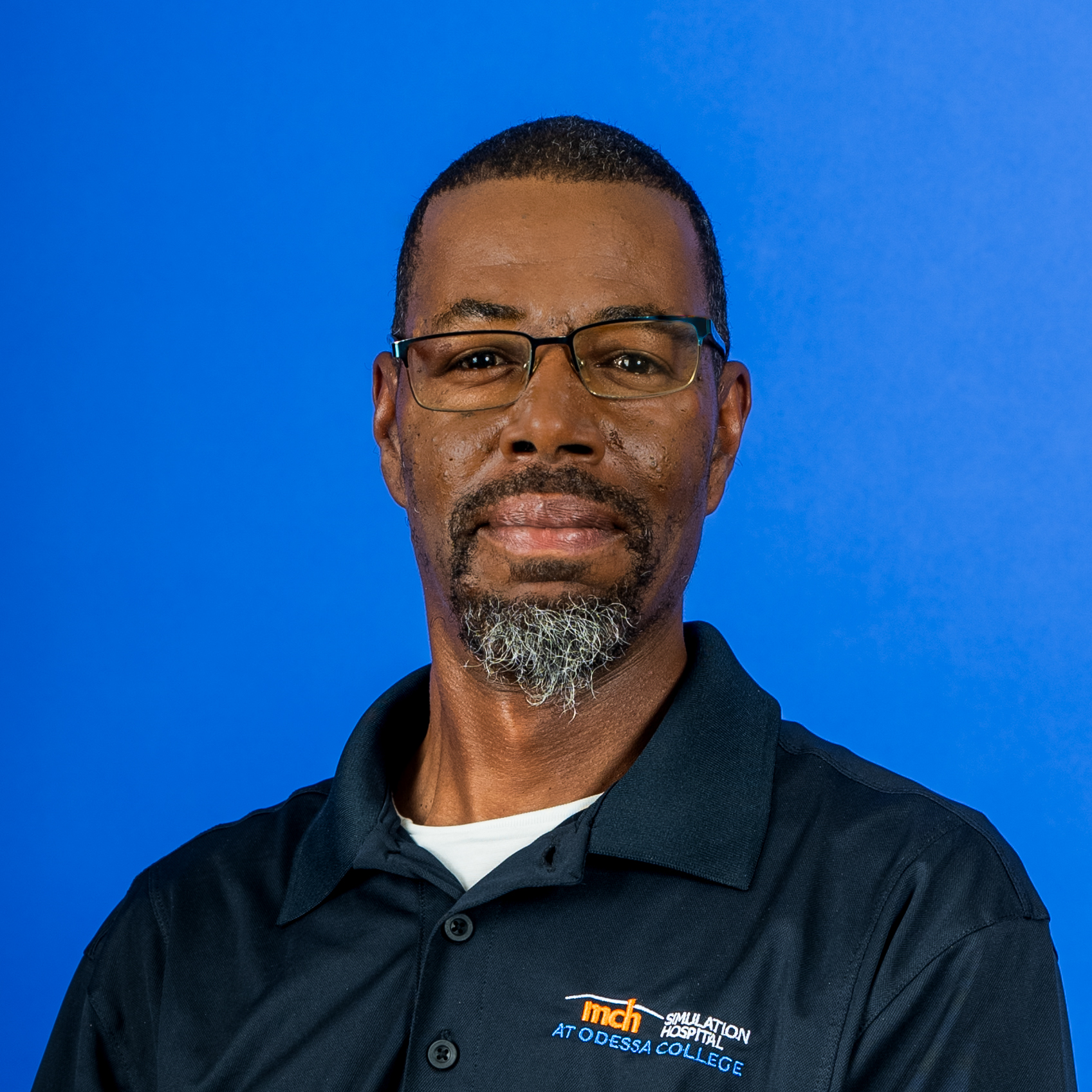 Headshot of Kelvin Carter 